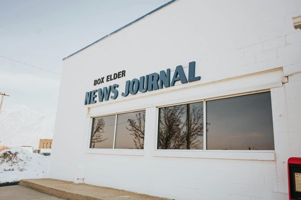 Navigating new zealand news: ai and marketing trends for 2026